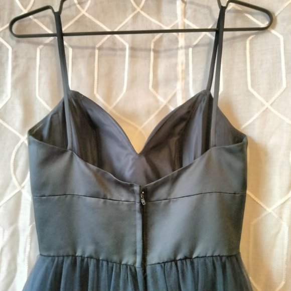 Mori Lee Gown formal tulle in blue navy . Size 4 - Picture 12 of 13